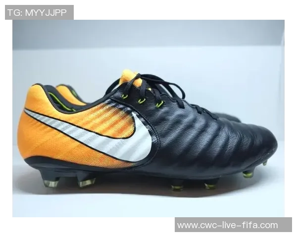 耐克男士足球鞋全新系列尽显运动风潮助你在球场上大放异彩 耐克男士足球鞋全新系列尽显运动风潮助你在球场上大放异彩