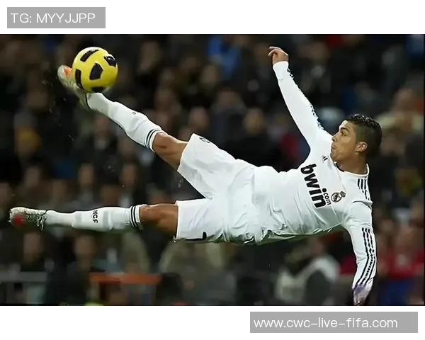 西班牙足球传奇C罗的辉煌历程与对足球的深远影响 西班牙足球传奇C罗的辉煌历程与对足球的深远影响